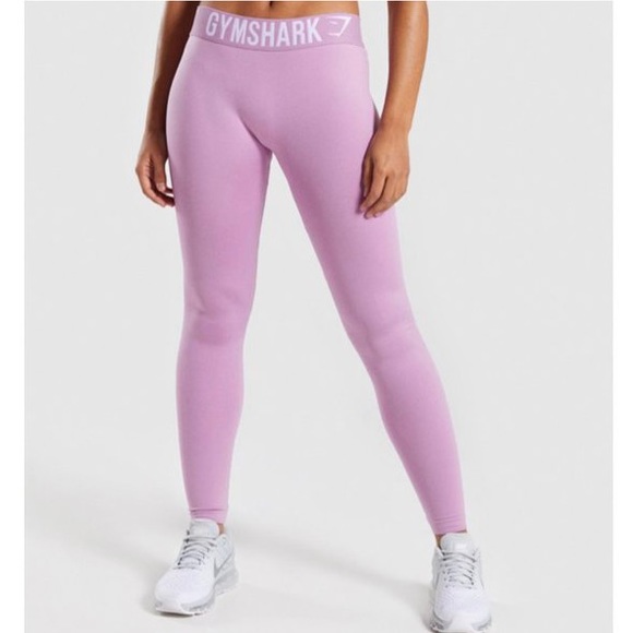 Gymshark Pants - GYMSHARK Bubblegum Pink Leggings